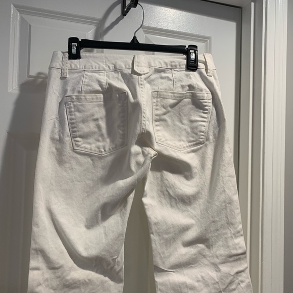 White jeans - Picture 4 of 5